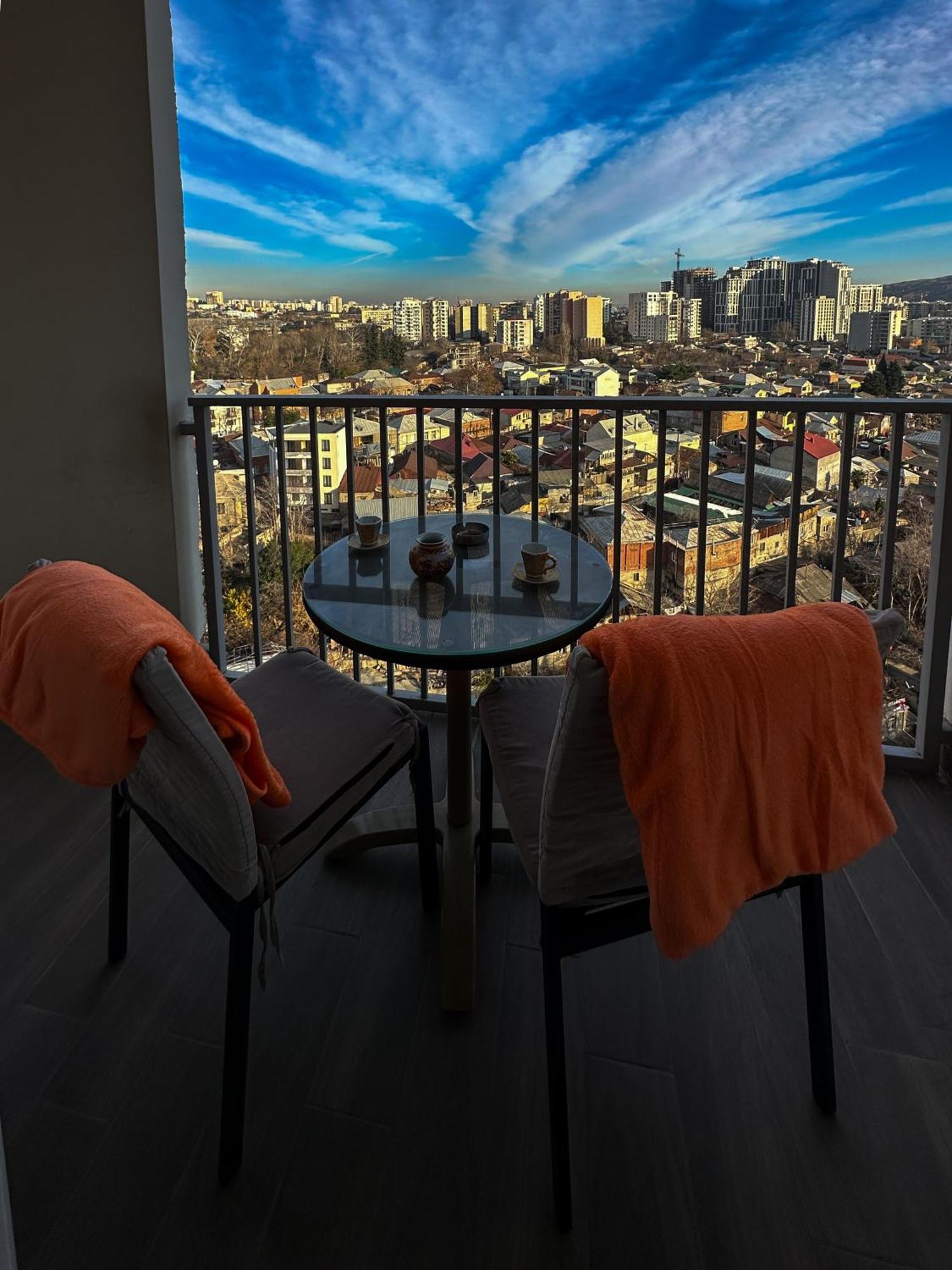 Apartments With View Tbilisi Eksteriør billede